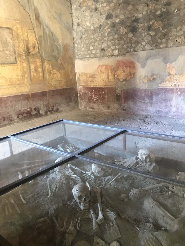 I.10.4 Pompeii. December 2018. Room 19, looking towards east wall. Photo courtesy of Aude Durand.