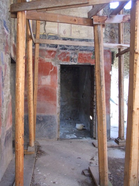I.10.11 Pompeii. March 2009. Room 2, painted decoration in south-west corner of atrium.  