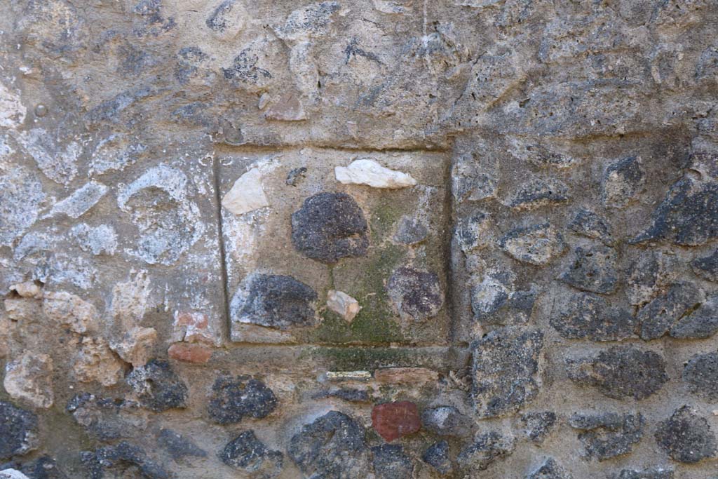 I.13.3 Pompeii. December 2018. Detail from west wall. Photo courtesy of Aude Durand.