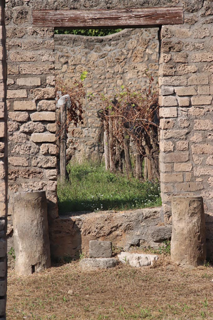 I.13.12 Pompeii. October 2023. Doorway in north wall into I.13.14. Photo courtesy of Klaus Heese.