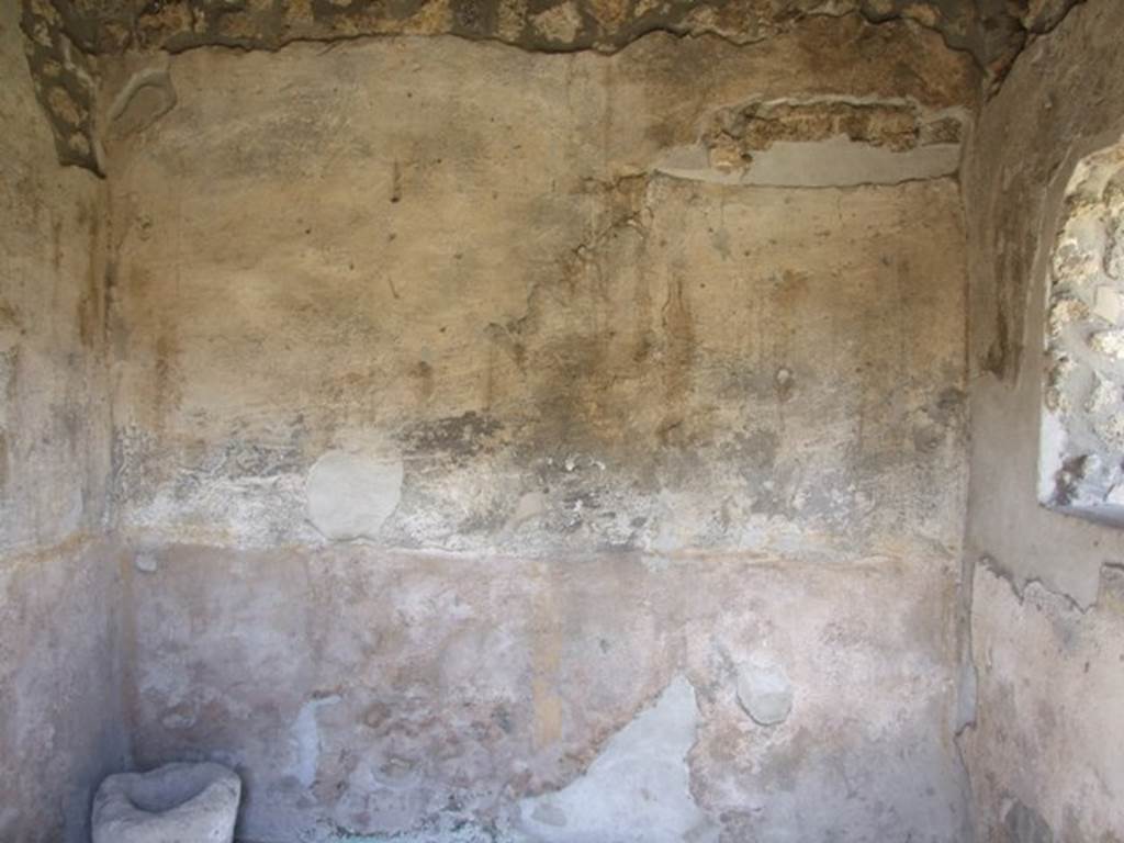 I.13.16 Pompeii.  March 2009.  North wall of room on north side of entrance.