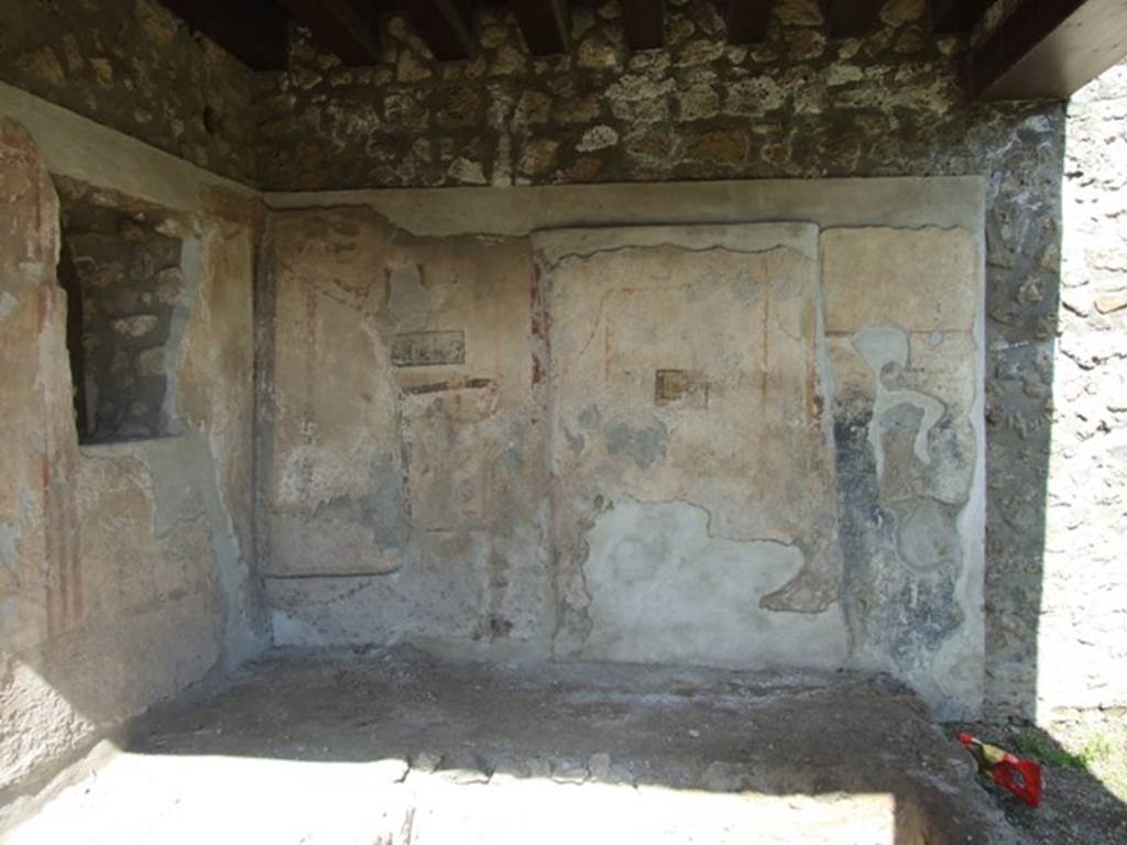 I.13.16 Pompeii.  March 2009.  North wall of Summer Triclinium.