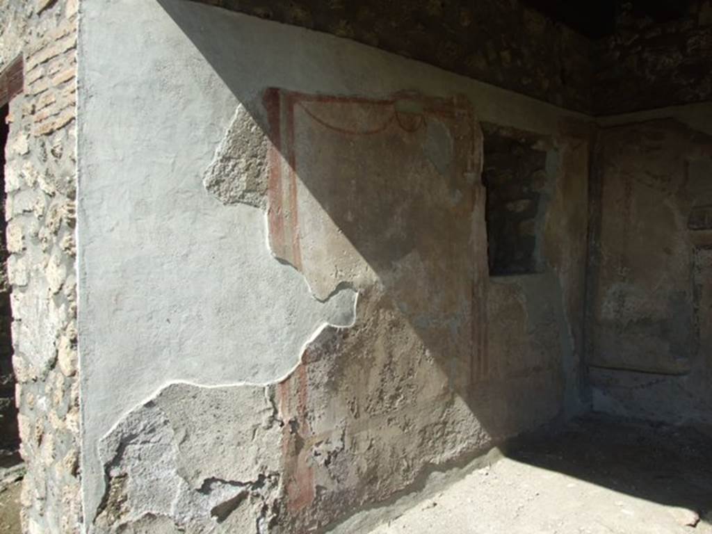 I.13.16 Pompeii.  March 2009. West wall of Summer Triclinium.