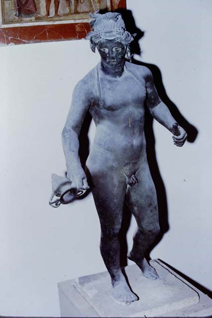 I.16.2 Pompeii. Bronze statue of Bacchus. SAP 11864. Found 26th September 1957. 