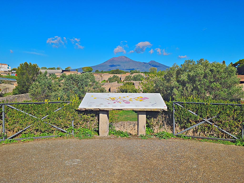 I.21.2/6 Pompeii. October 2024. Looking north from vantage point at south end of insula. Photo courtesy of Giuseppe Ciaramella.