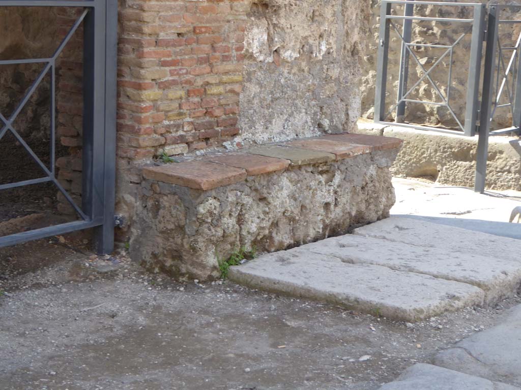 II.1.1 Pompeii. September 2005. Bench outside II.1.1                                             