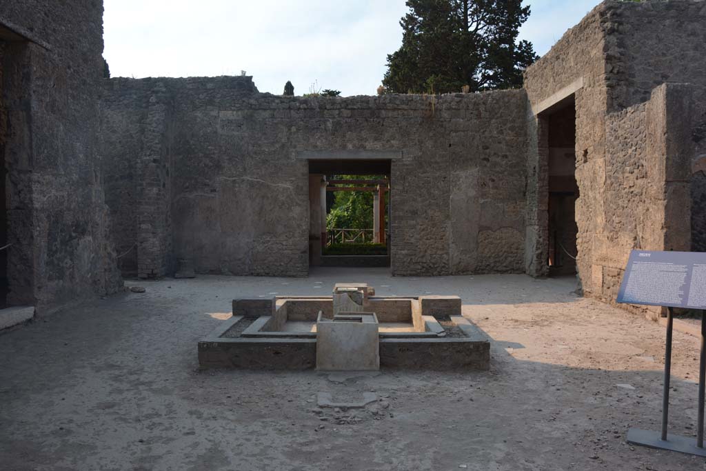 II.2.2 Pompeii. July 2017. Room 2, looking south across atrium. 
Foto Annette Haug, ERC Grant 681269 DCOR.
