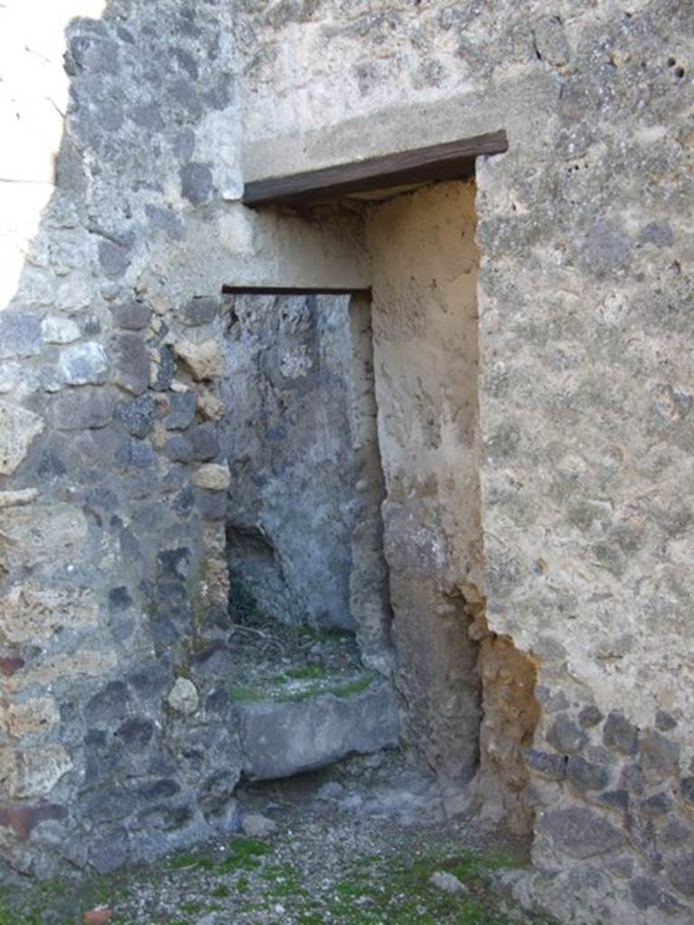 II.2.2 Pompeii. March 2009. Doorway to small room in room 5, latrine?.