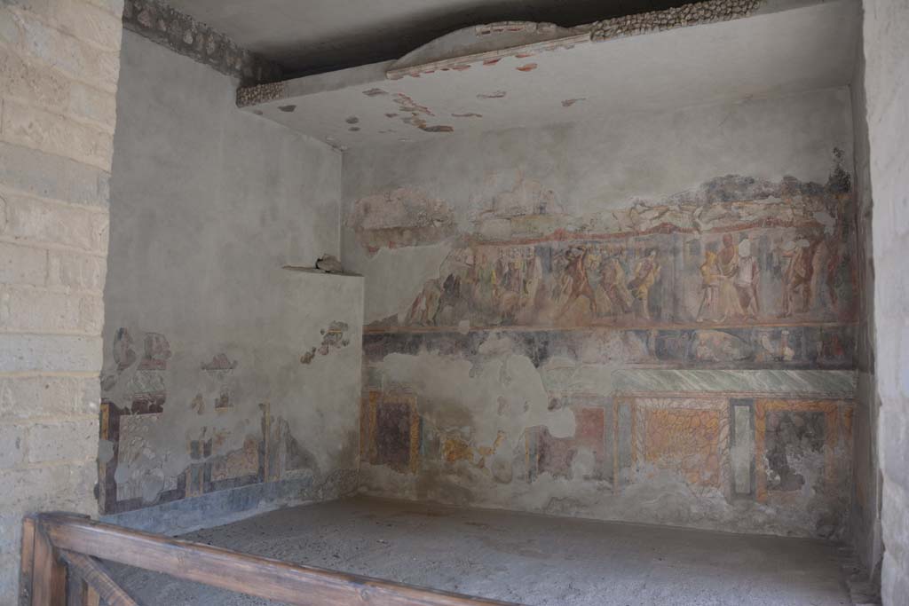 II.2.2 Pompeii. May 2016. Room “k”, detail from painting of Pyramus and Thisbe, on east wall of summer dining room. Photo courtesy of Buzz Ferebee.

