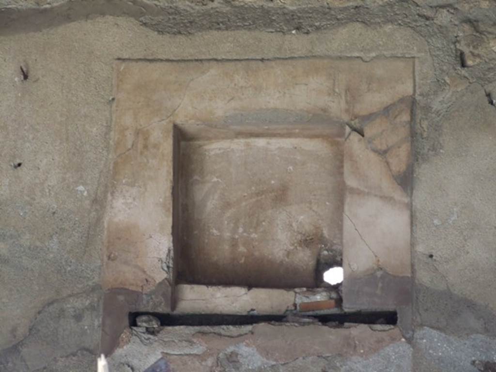 II.3.6 Pompeii.  March 2009. Square niche in room open to garden.  This contained a statue of Venus.
