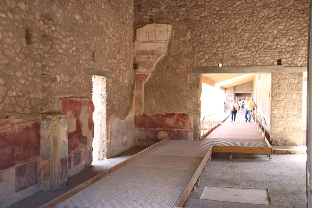 II.4.3 Pompeii. April 2019. Looking south along east wall of atrium. Photo courtesy of Rick Bauer. 