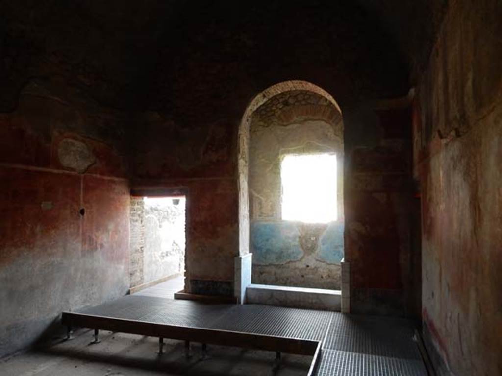 II.4.6 Pompeii. May 2017. Frigidarium/apodyterium, looking towards north wall and doorway from atrium. Photo courtesy of Buzz Ferebee.
