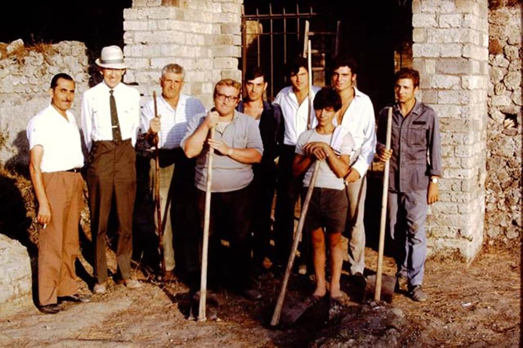 II.5 Pompeii. 1970. Sig. Sicignano and his workers.   Photo by Stanley A. Jashemski.
Source: The Wilhelmina and Stanley A. Jashemski archive in the University of Maryland Library, Special Collections (See collection page) and made available under the Creative Commons Attribution-Non Commercial License v.4. See Licence and use details.
J70f0788
