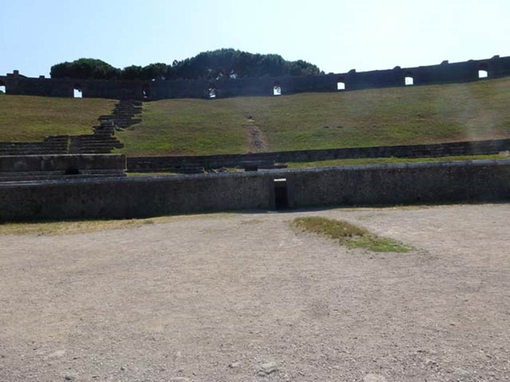 II.6 Pompeii. May 2016. Looking west from arena into tunnel leading to outside of the Amphitheatre. 
Photo courtesy of Buzz Ferebee.
