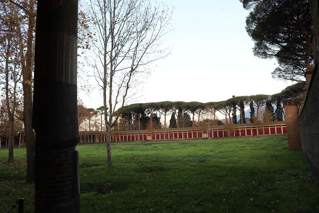 II.7.1 Pompeii. Palaestra. December 2018. Looking north along the exterior east wall. Photo courtesy of Aude Durand