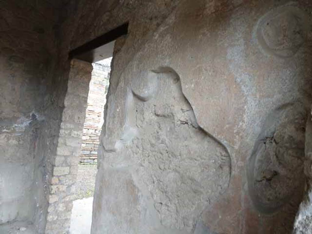 II.8.3 Pompeii. May 2010. South wall with doorway to entrance corridor of II.8.2.