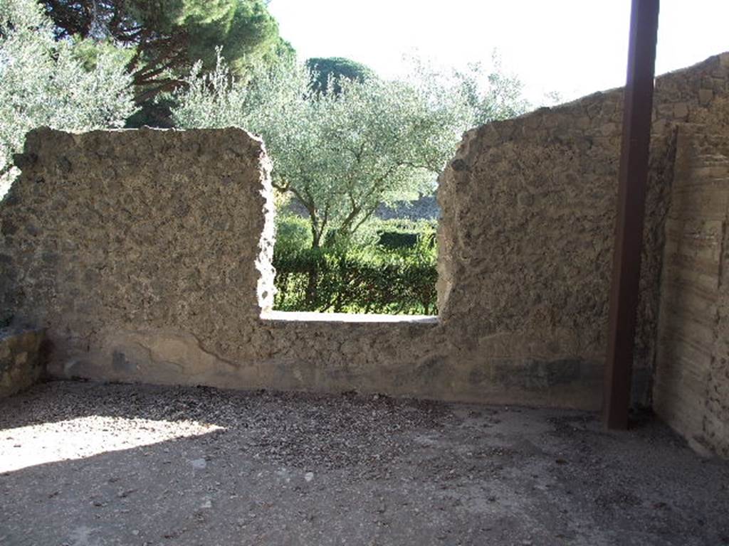 II.8.6 Pompeii. December 2006. Looking through doorway towards north wall.   