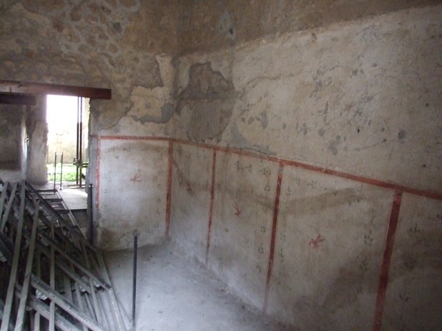 II.9.3 Pompeii, on right. December 2006. Exterior rear wall of II.9.3, in small vicolo on west side of Palaestra

