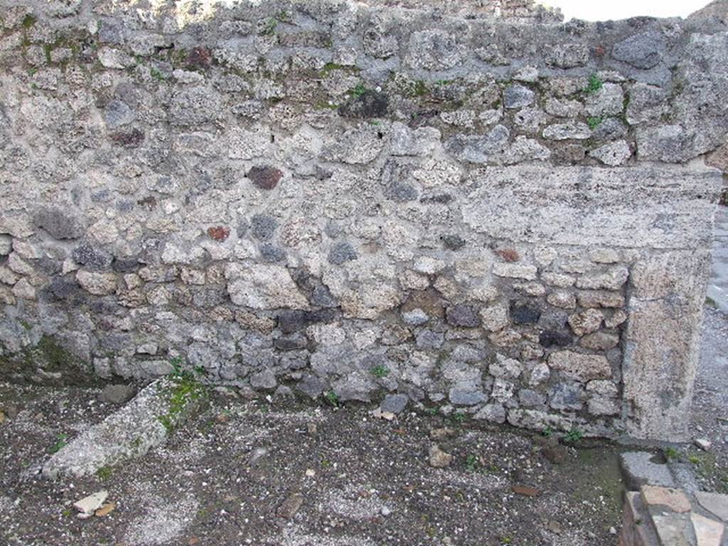 VI.1.21 Pompeii. December 2006. Site of steps against south wall.