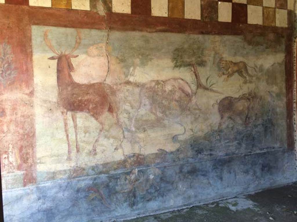 V.4.a Pompeii. April 2015. Hunting fresco with life-size animals on north wall of garden area. Photo courtesy of Sharon M. Wolf. 
