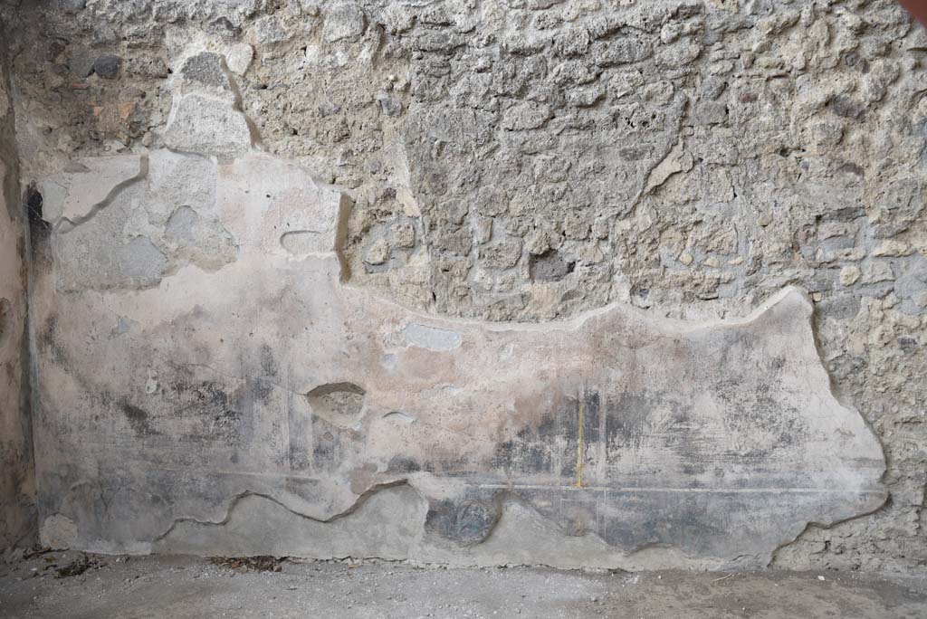 V.4.a Pompeii. March 2018. Room ‘u’, looking towards west wall.
Foto Annette Haug, ERC Grant 681269 DÉCOR.
