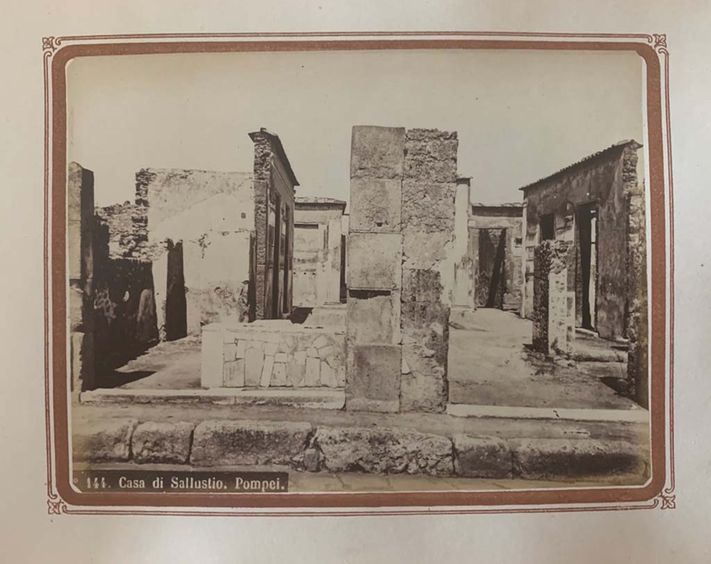 VI.2.4 Pompeii. Old undated photograph of 1870s. Entrance looking into atrium. Courtesy of Society of Antiquaries. Fox Collection.