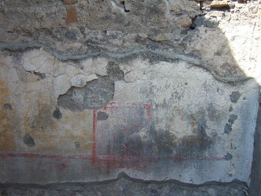 VI.2.11 Pompeii. September 2005. Painted plaster on north wall of east ala/cubiculum (6).