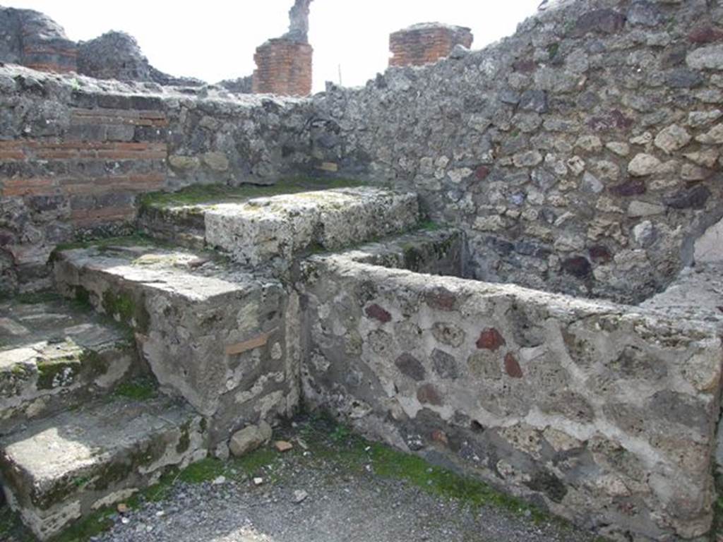 VI.3.3 Pompeii.  March 2009.  Room 8,  South west corner. Stairs to upper floor and water trough.