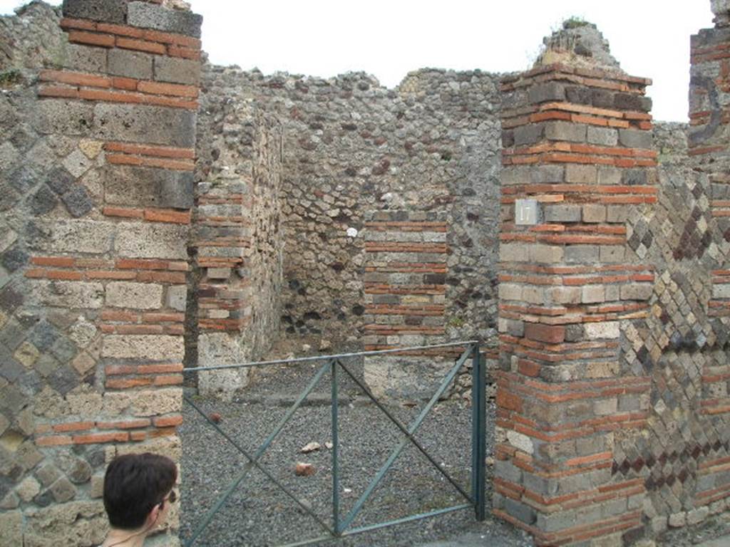 VI.3.17 Pompeii. May 2005. Entrance doorway on Via Consolare.
