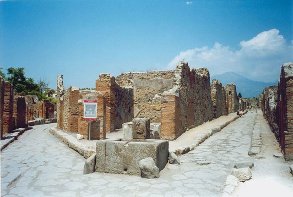 VI.3.20 Pompeii. 1999. Looking north towards entrance doorway. 
Photo courtesy of Rick Bauer.
