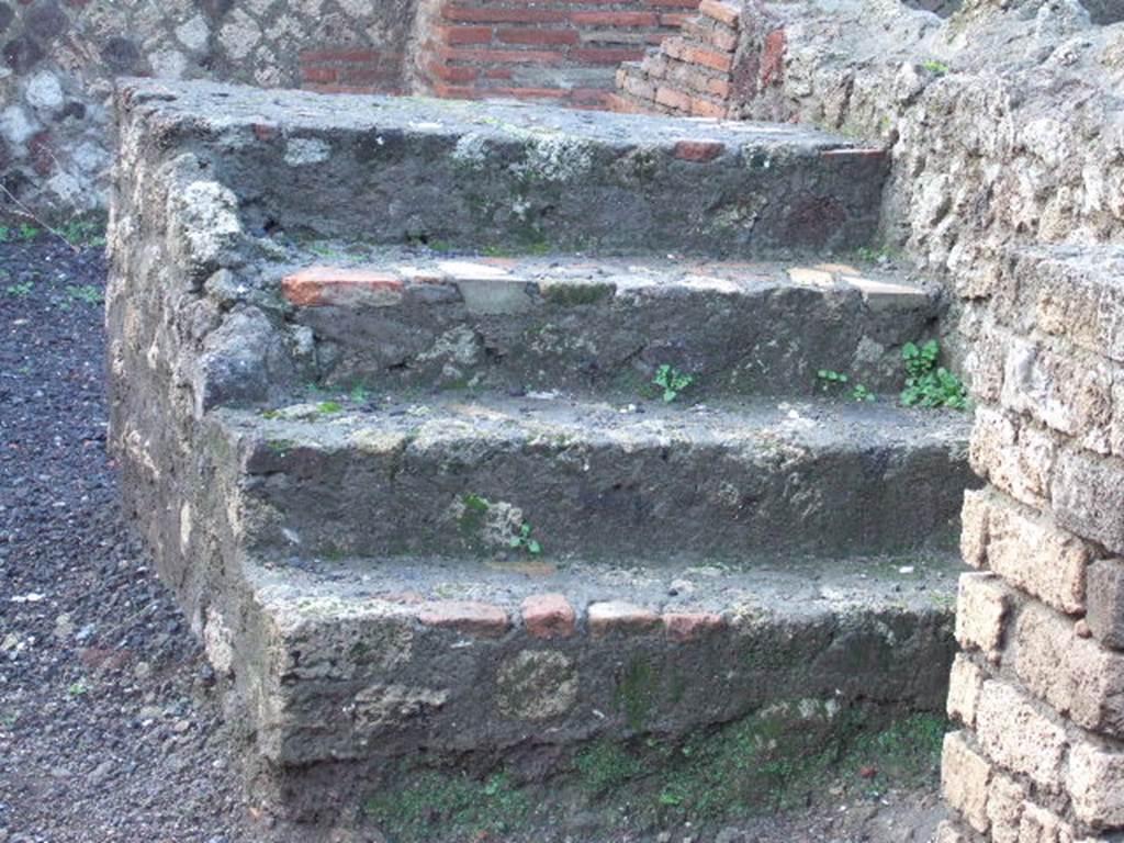 VI.6.5 Pompeii. December 2005. Steps to upper floor.