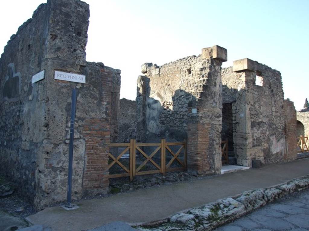 VI.7.8 Pompeii.  December 2007.  Entrance.