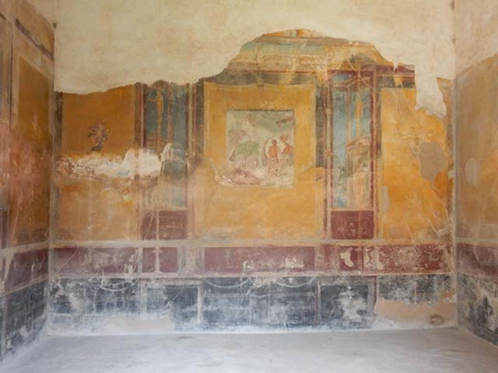 VI.8.3 Pompeii. May 2015. Room 12, east wall of dining room. Photo courtesy of Buzz Ferebee.
