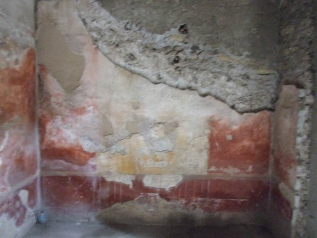 VI.8.5 Pompeii. March 2009. Room 9, north wall of cubiculum. In the central yellow panel would have been a painting of Apollo and Daphne.
