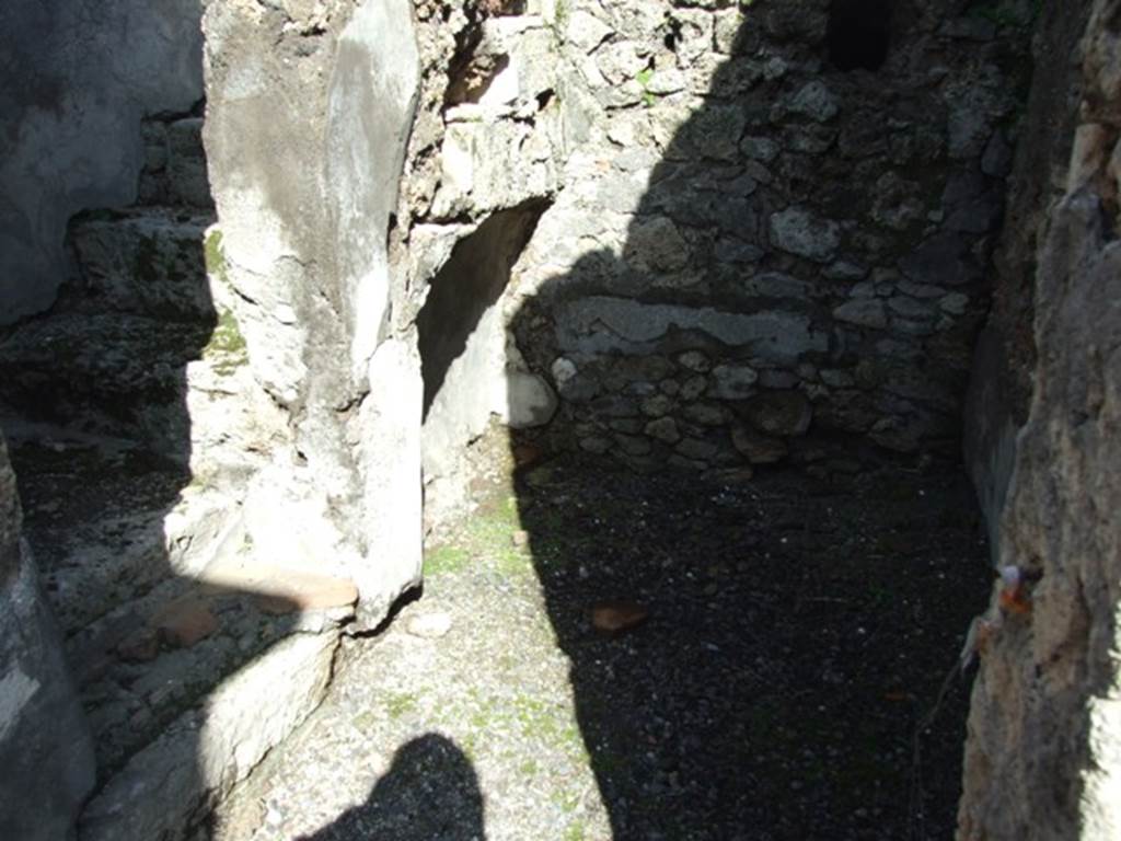 VI.8.21. Pompeii.  March 2009.  Room on north side of vestibule, with stairs to upper floor.