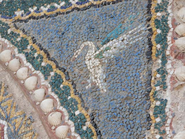 VI.8.22 Pompeii. May 2017. Detail from niche of fountain. Photo courtesy of Buzz Ferebee.