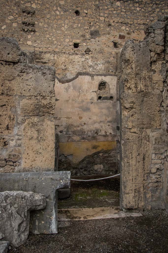VI.8.22 Pompeii. January 2019.  
Room 18, looking north through doorway. Photo courtesy of Johannes Eber.
