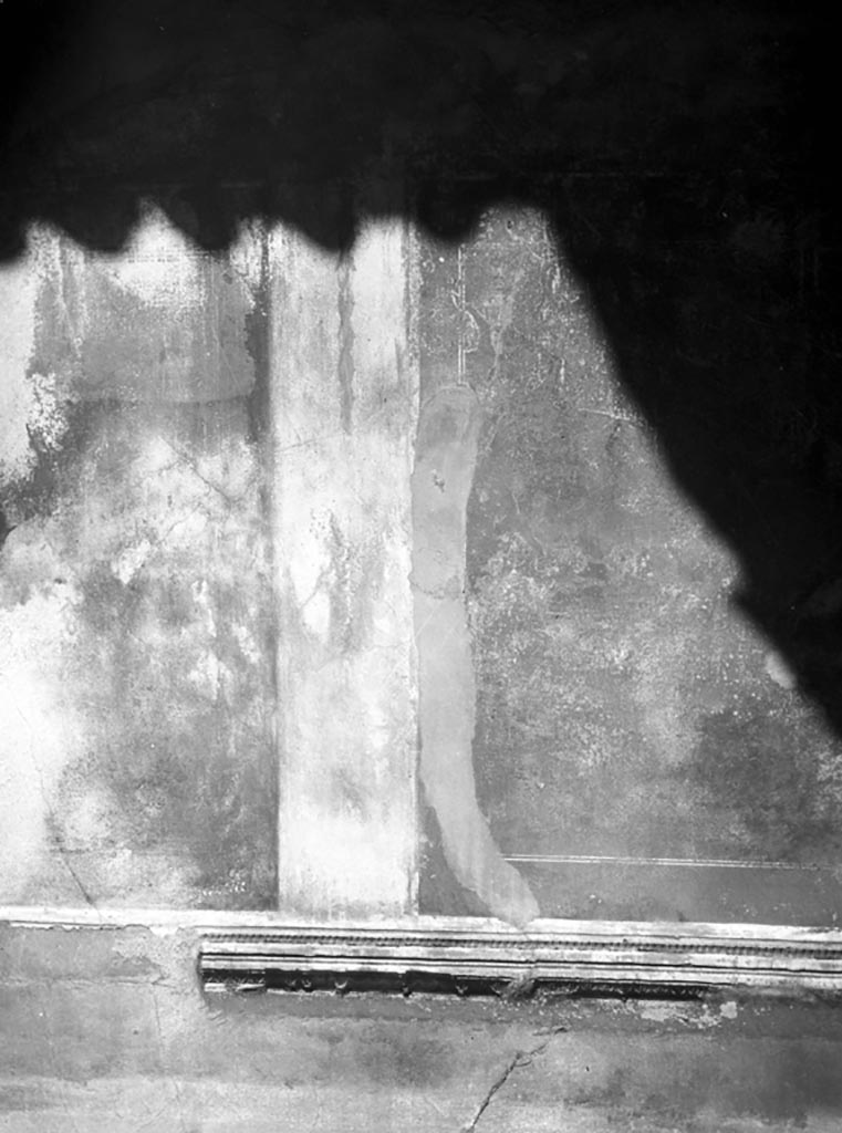 231770 Bestand-D-DAI-ROM-W.685.jpg
6.9.3 Pompeii. W685. Room 7, niche in north-east corner.
Photo by Tatiana Warscher. With kind permission of DAI Rome, whose copyright it remains. 
See http://arachne.uni-koeln.de/item/marbilderbestand/231770 
