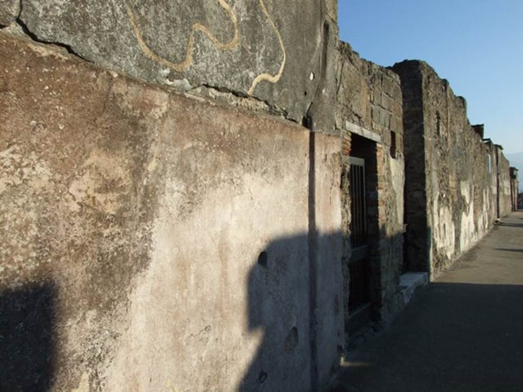 231238 Bestand-D-DAI-ROM-W.664.jpg
6.9.4 and 6.9.5 Pompeii. W 664. Façade and entrance doorways on Via Mercurio.
Photo by Tatiana Warscher. With kind permission of DAI Rome, whose copyright it remains. 
See http://arachne.uni-koeln.de/item/marbilderbestand/231238 
