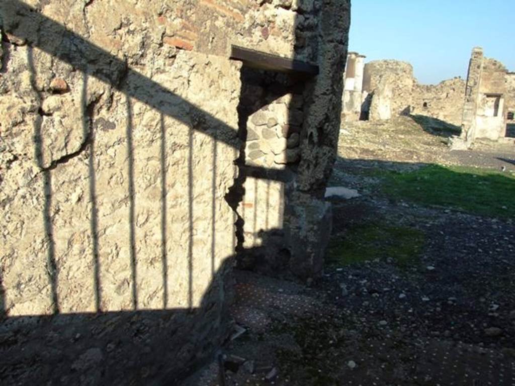 230873 Bestand-D-DAI-ROM-W.703.jpg
6.9.5 Pompeii. W703. Looking east along north portico of Corinthian atrium.
Photo by Tatiana Warscher. With kind permission of DAI Rome, whose copyright it remains. 
See http://arachne.uni-koeln.de/item/marbilderbestand/230873 
