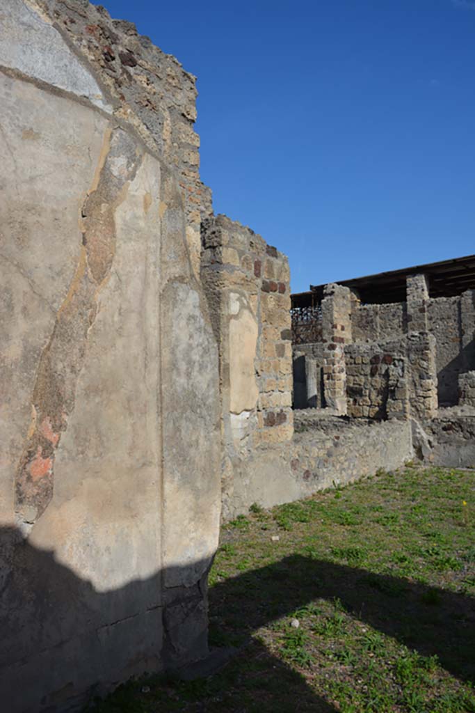 VI.11.9 Pompeii. October 2017. Room 7, looking north-east across atrium 3 from west ala.
Foto Annette Haug, ERC Grant 681269 DÉCOR


