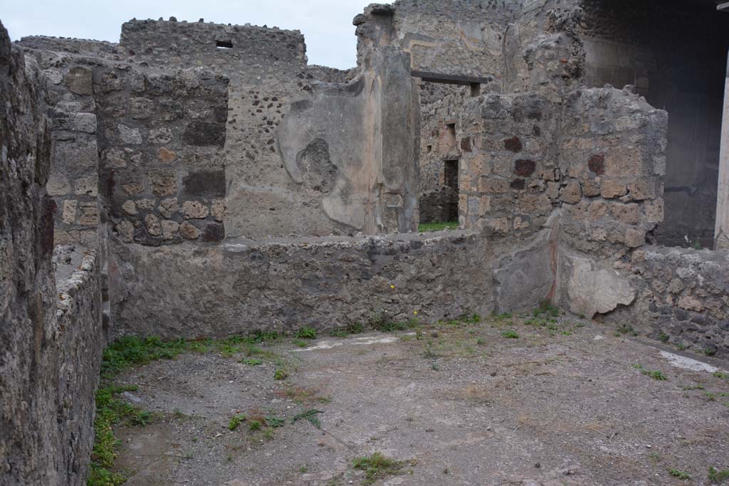VI.11.10 Pompeii. October 2017. Room 35, looking towards west wall.
Foto Annette Haug, ERC Grant 681269 DÉCOR
