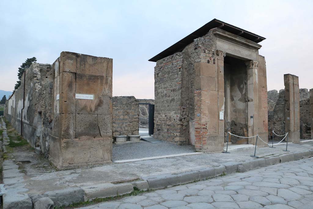 VI.12.1, Pompeii. December 2018. 
Looking towards entrance doorways to VI.12.1, centre, and VI.12.2, centre right. Photo courtesy of Aude Durand.
