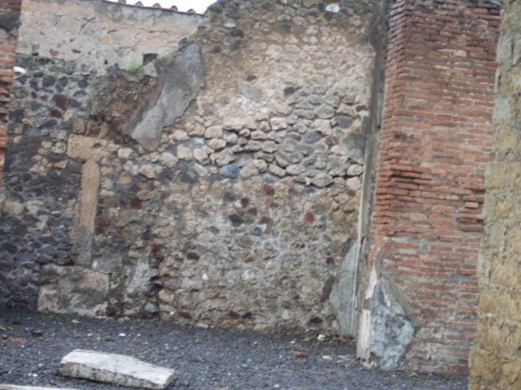 VI.14.5 Pompeii. December 2005. East side of tablinum.