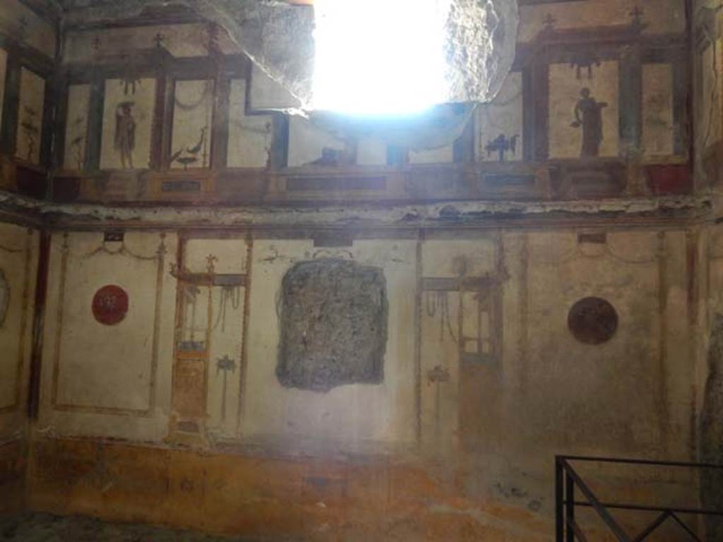 VI.15.1 Pompeii. May 2017. Looking towards the east wall. Photo courtesy of Buzz Ferebee.