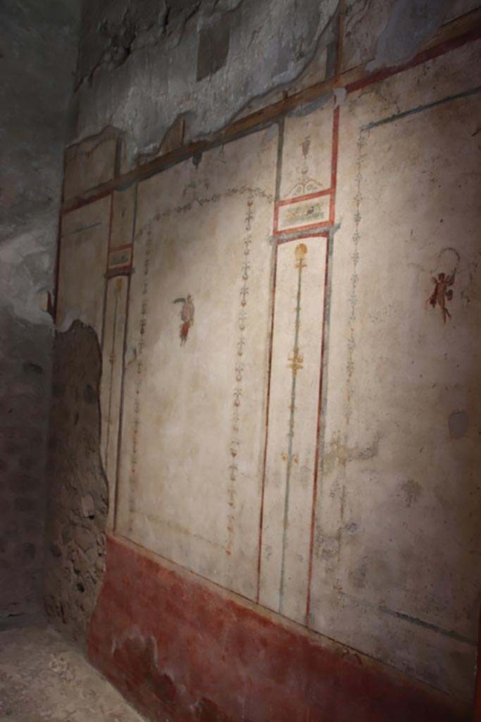 VI.15.1 Pompeii. May 2017. West wall of bedroom. Photo courtesy of Buzz Ferebee.