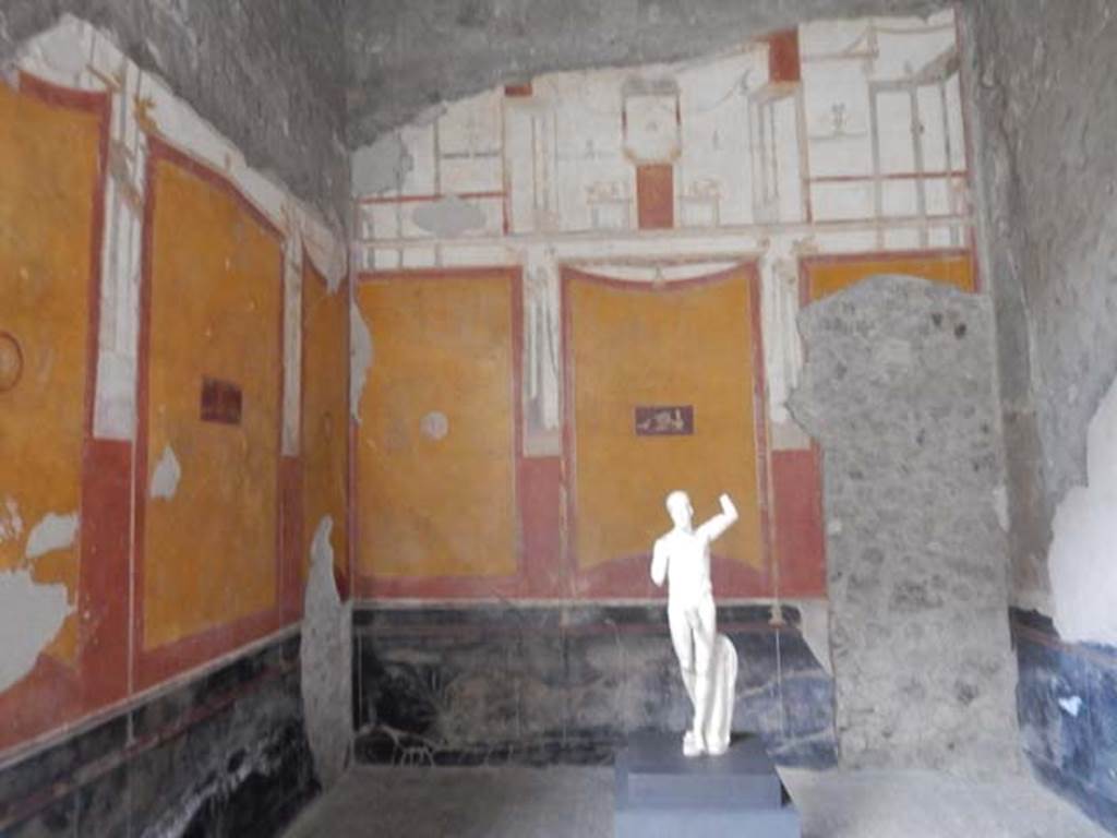 VI.15.1 Pompeii. May 2017. Detail of head of Priapus statue. Photo courtesy of Buzz Ferebee.