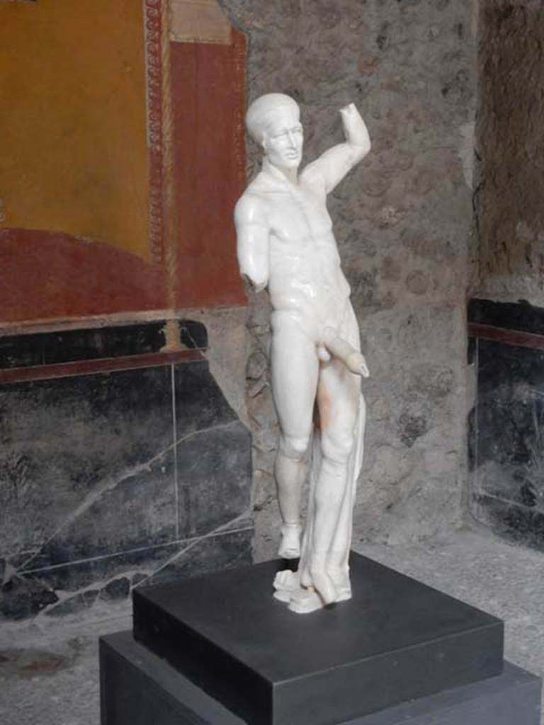 VI.15.1 Pompeii. May 2017. Statue of Priapus. Photo courtesy of Buzz Ferebee.