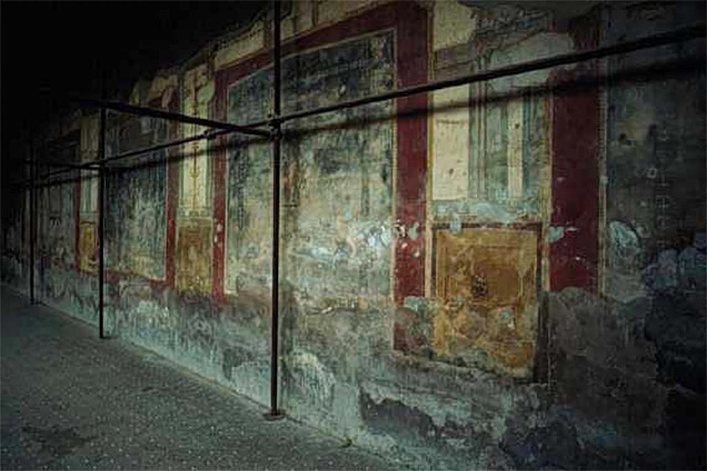 VI.15.1 Pompeii. 1988. West wall of west portico of peristyle. Photo courtesy of Leo C. Curran.