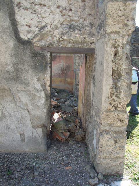 VI.15.5 Pompeii. March 2009. Room 19, area leading to blocked doorway at  VI.15.24.